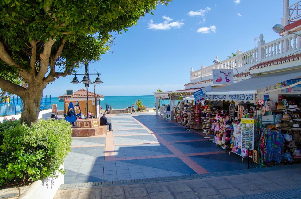 Apartamento Vacacional A 1 Minuto De La Playa - Carihuela Torremolinos Buitenkant foto